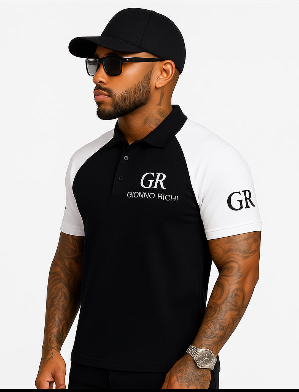 Polo noir et blanc «GIONNO RICHI » avec le logo sur les deux manches et à l’avant